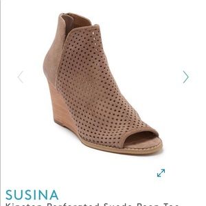 Susina Leather Mushroom Suede Ankle Bootie, Sz 9